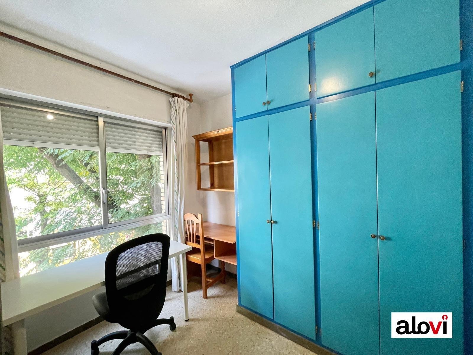 Habitación 200 m², Granada
