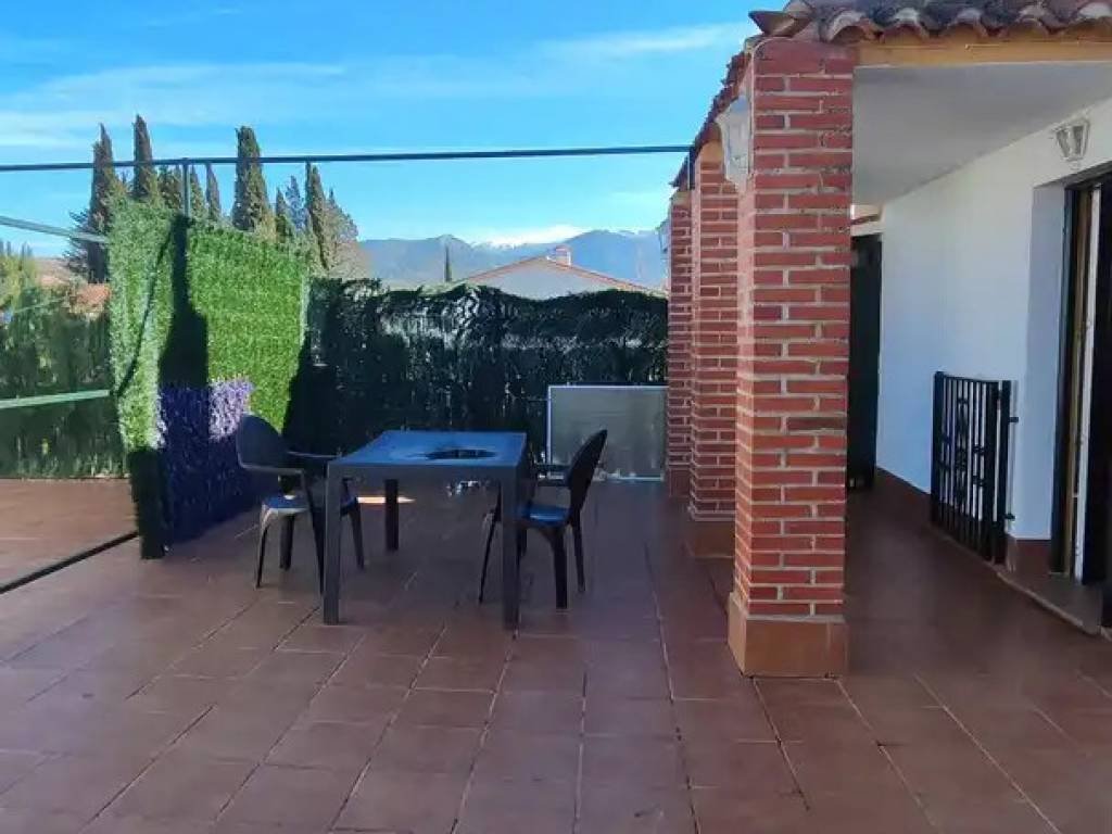 Flat 185 m² in Huétor Vega