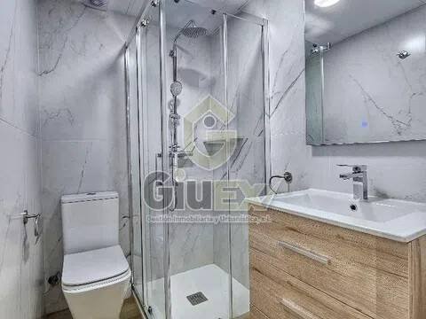 Piso de 90 m² en Cáceres