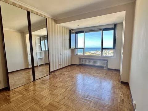 Piso de 79 m² en Gijón