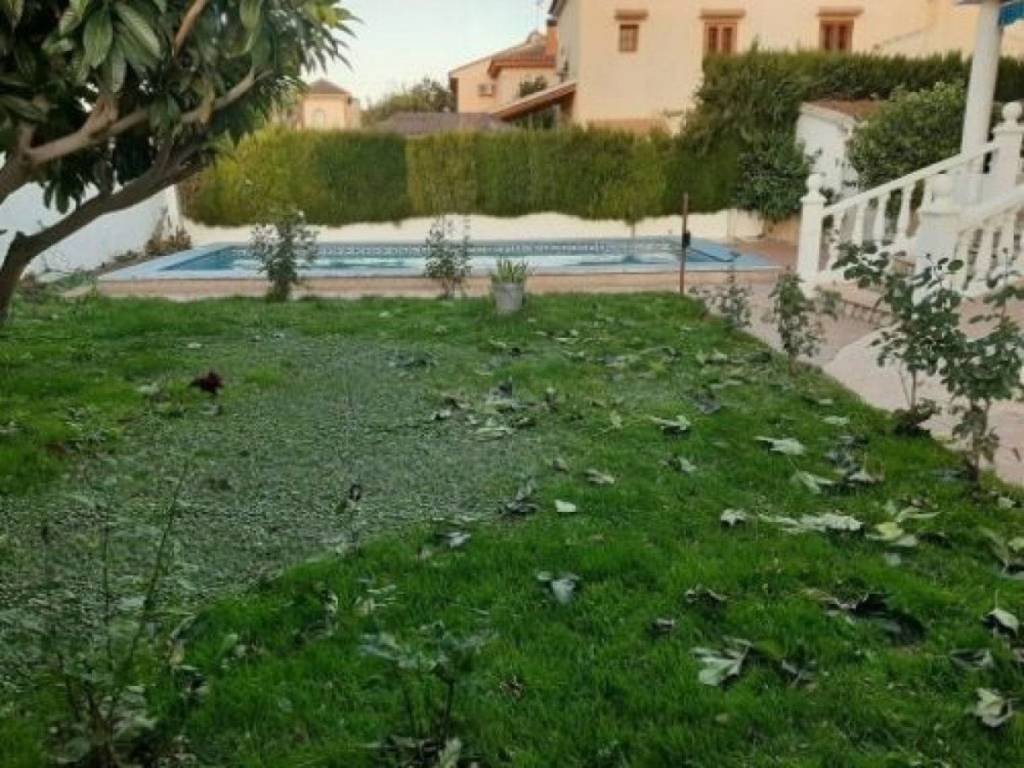 Casa de 238 m² en l'Eliana