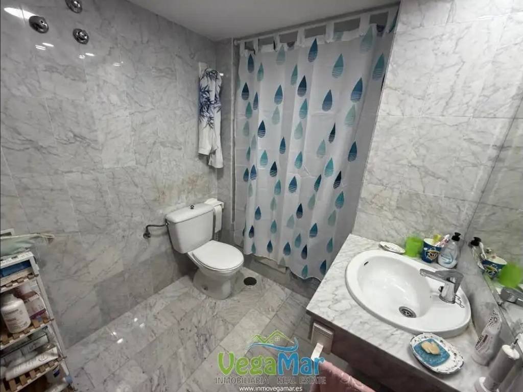 Wohnung 70 m² in Almuñécar
