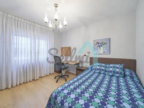 Piso de 84 m² en Oviedo