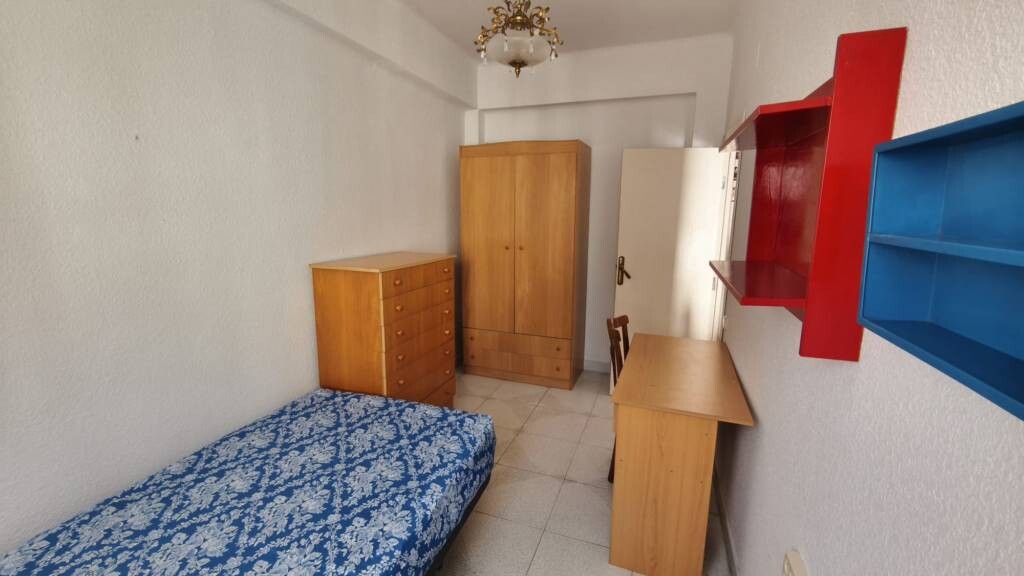 Piso de 101 m² en Almería