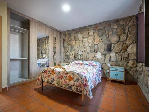 Casa de 169 m² en Gemuño