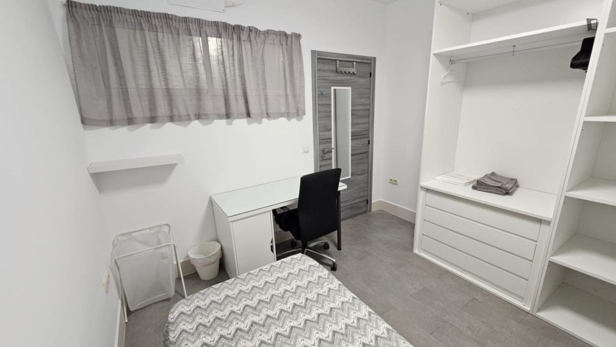 Room for rent, Málaga