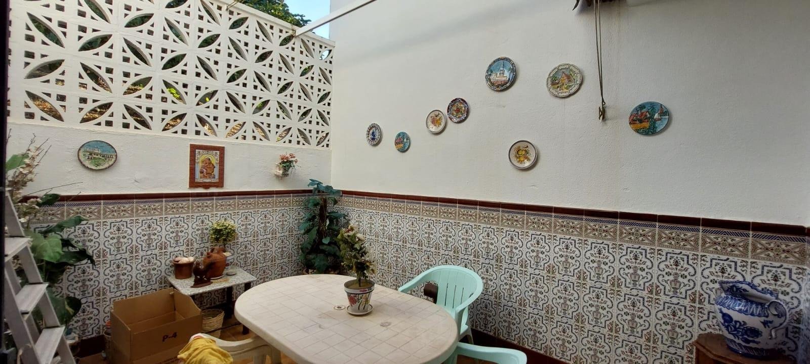 Piso de 130 m² en Algeciras