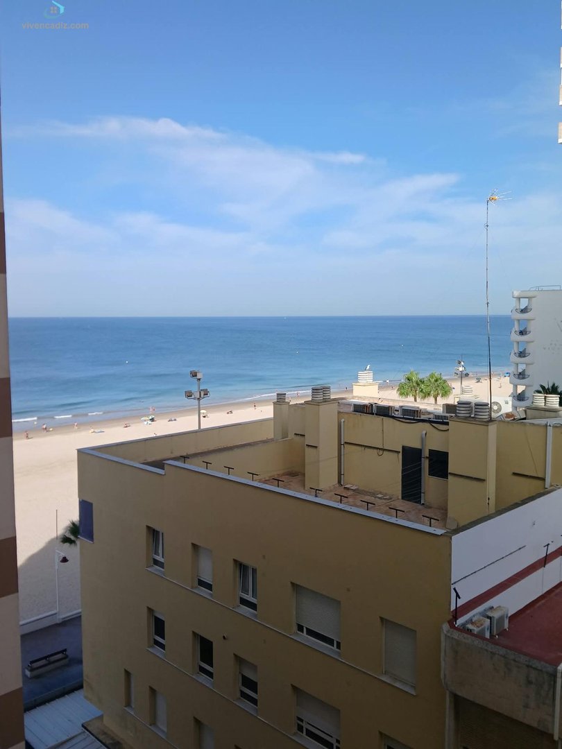 Piso de 63 m² en Cádiz