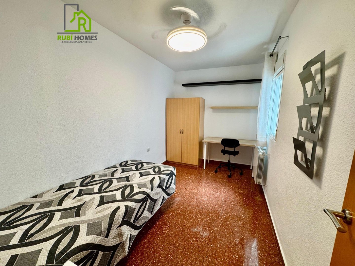 Piso de 100 m² en Granada