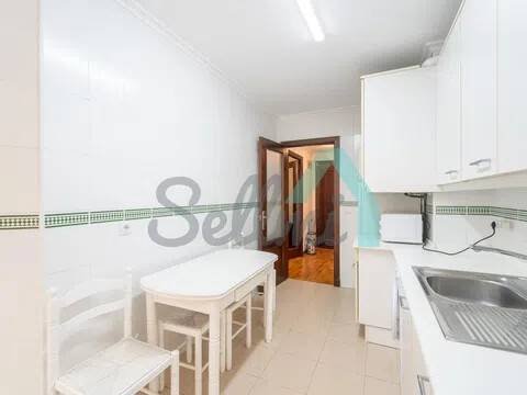 Pis de 75 m² a Oviedo