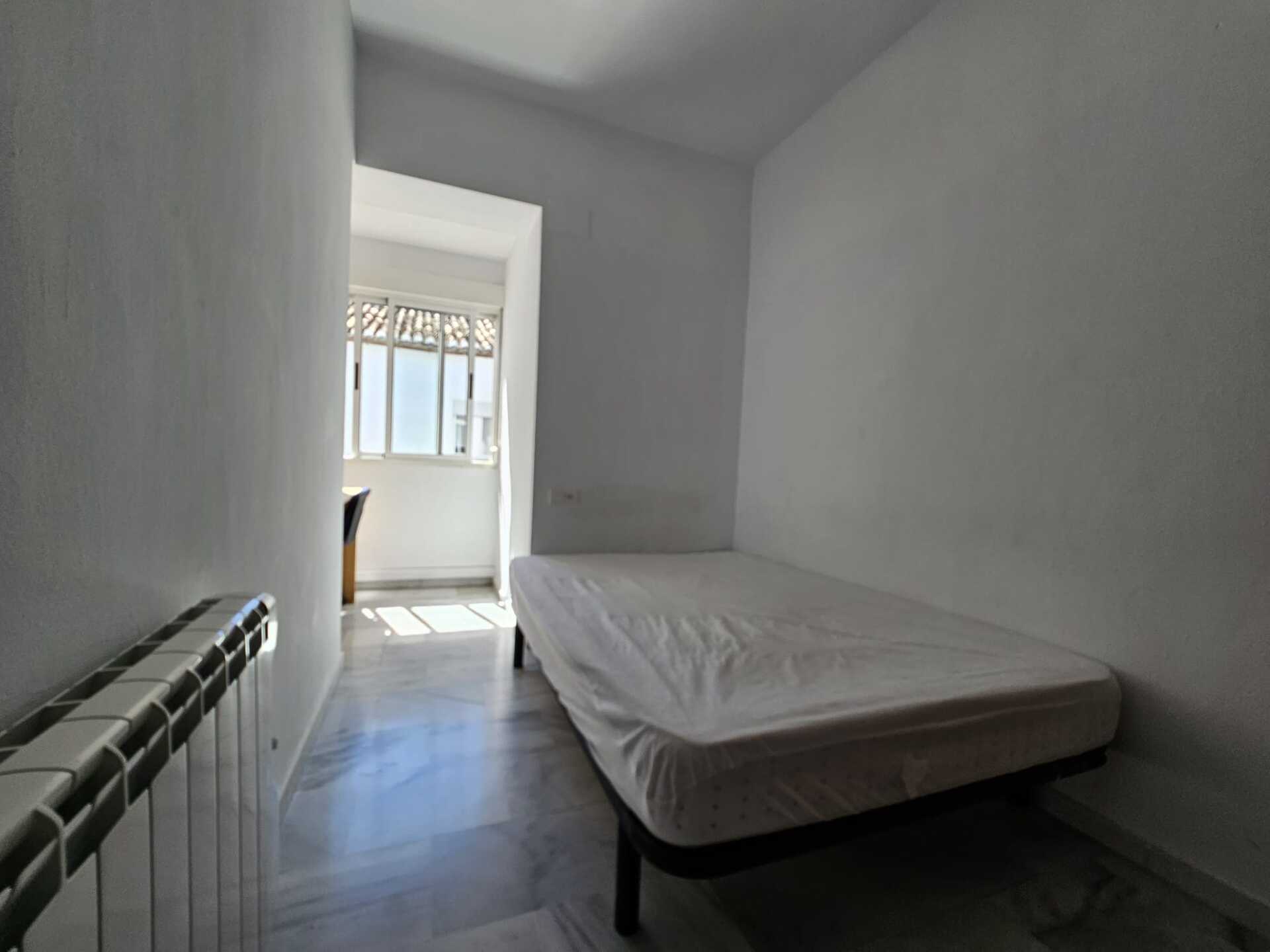 Habitación 150 m², Granada