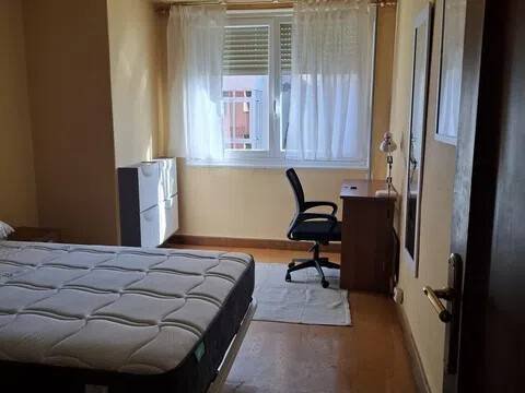 Piso de 90 m² en Ourense
