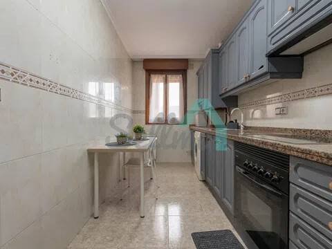 Piso de 80 m² en Oviedo