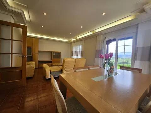 Casa de 216 m² a Udías