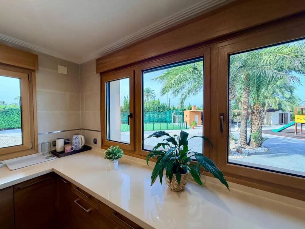 Casa de 340 m² en Elche