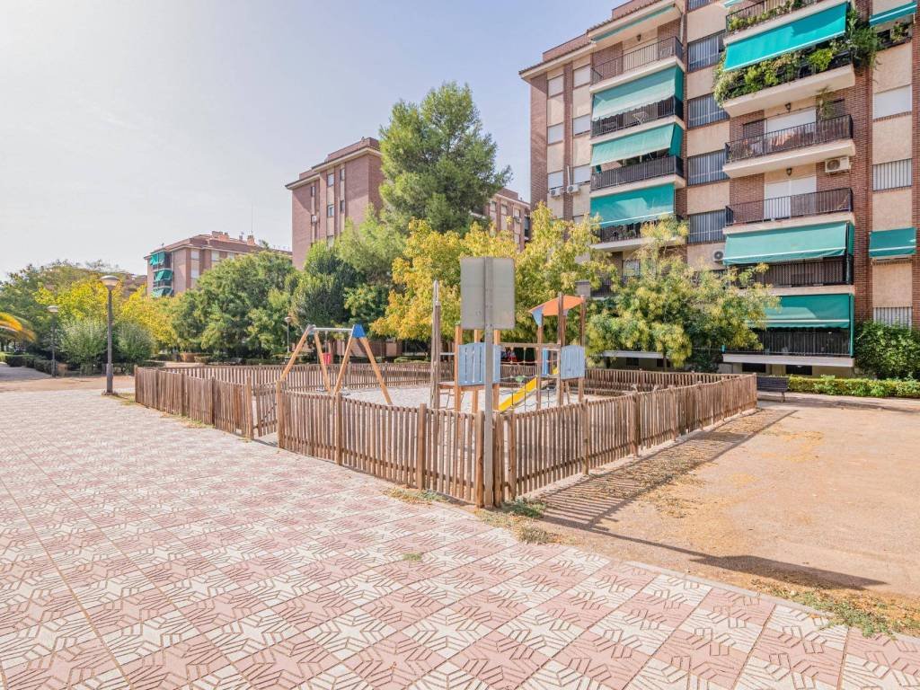 Piso de 115 m² en Granada