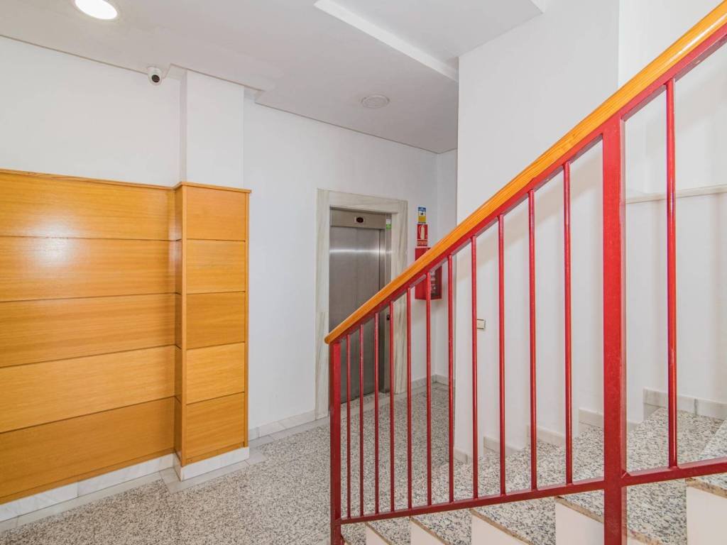 Piso de 101 m² en Granada
