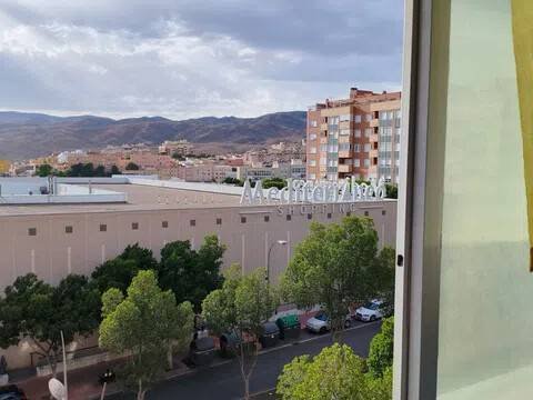 Piso de 110 m² en Almería