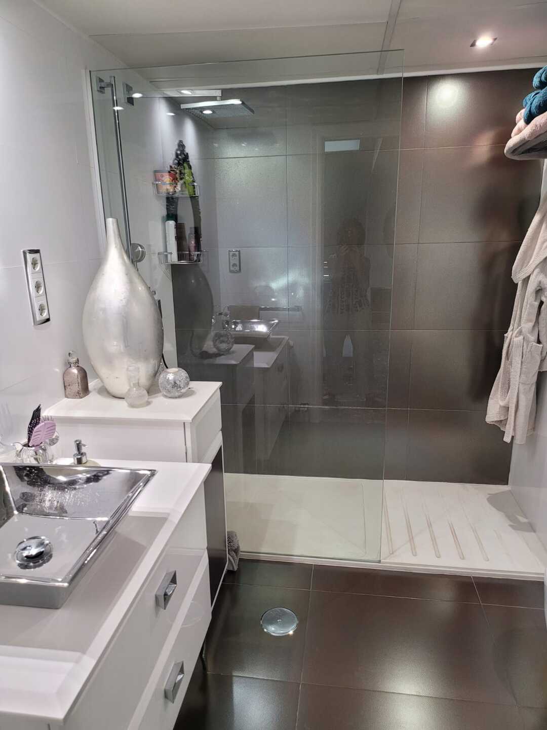 Habitación 550 m², Jaén