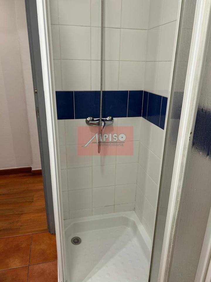 Piso de 93 m² en Ourense