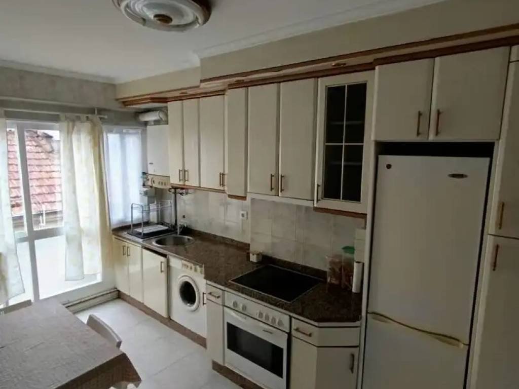 Piso de 79 m² en Ourense