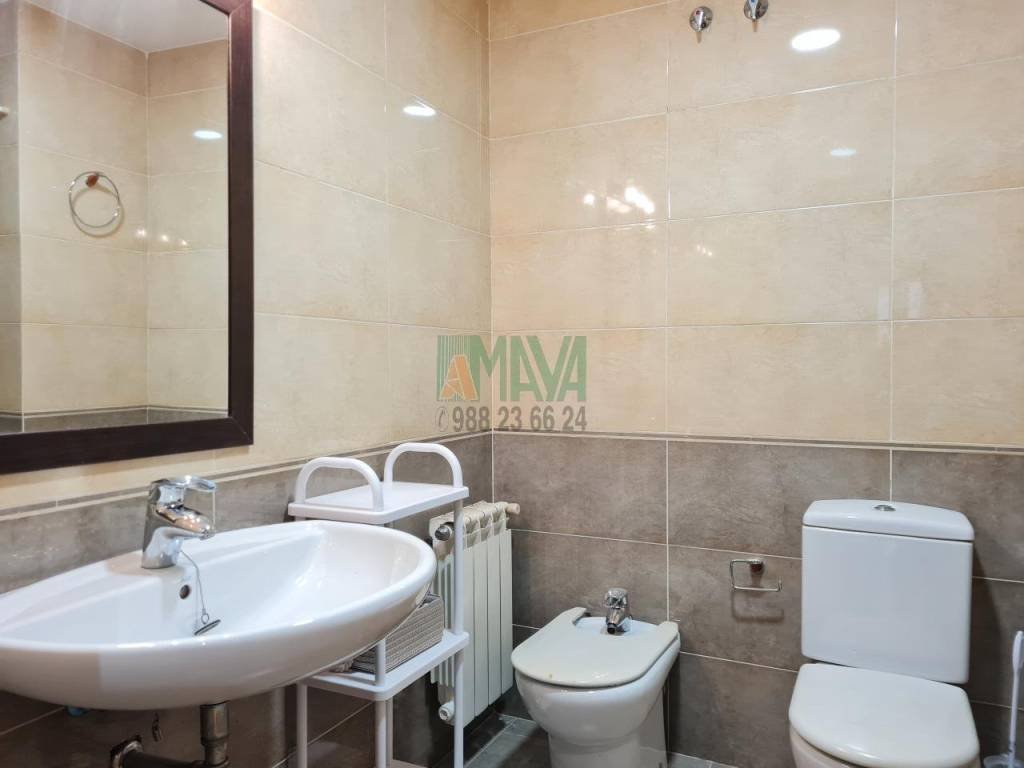 Pis de 64 m² a Ourense