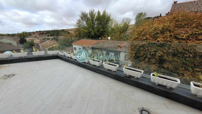 Piso de 200 m² en Segovia
