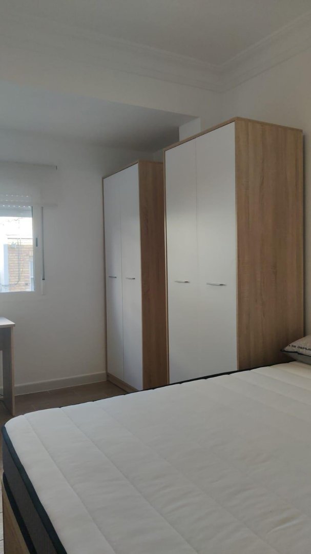 Habitació 15 m², Burjassot