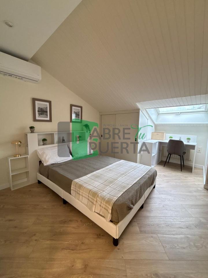 Habitación 150 m², Ourense