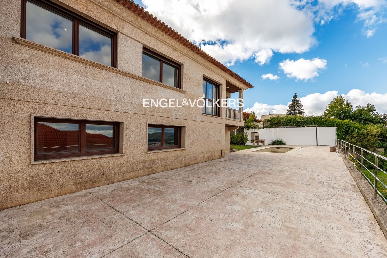 Appartamento 425 m² a Vigo