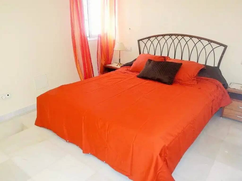 Casa de 180 m² en Marbella