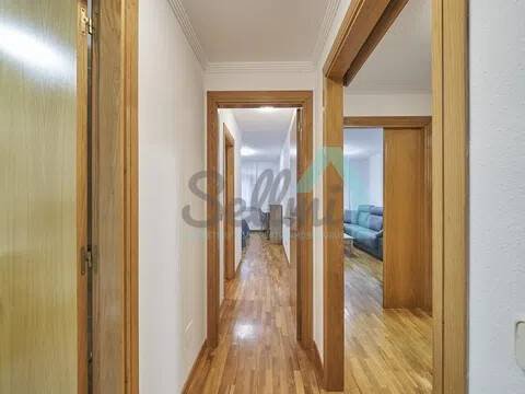 Piso de 83 m² en Oviedo