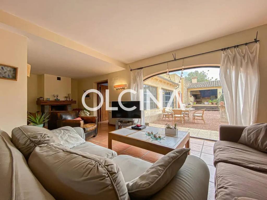Piso de 266 m² en Castalla