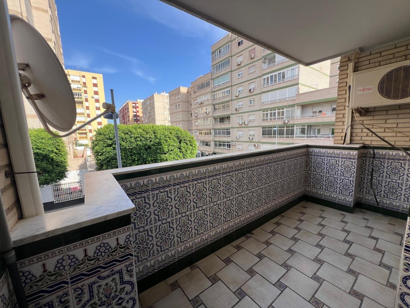 Piso de 100 m² en Almería