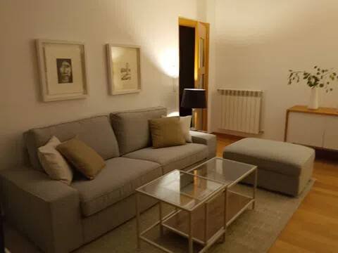 Wohnung 96 m² in Oleiros
