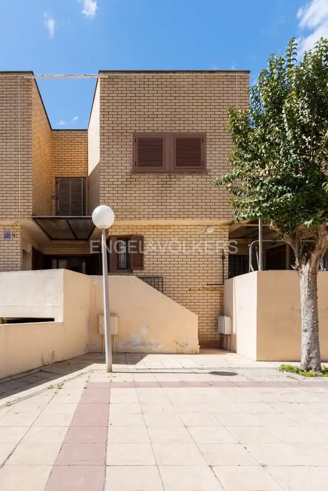 Casa de 60 m² en Valencia