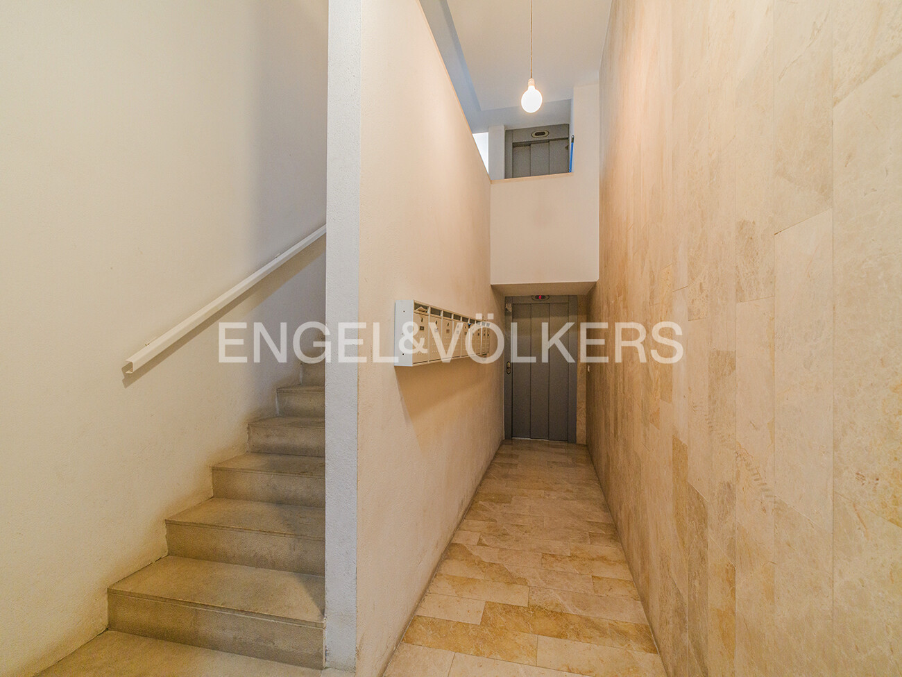 Piso de 90 m² en Alicante