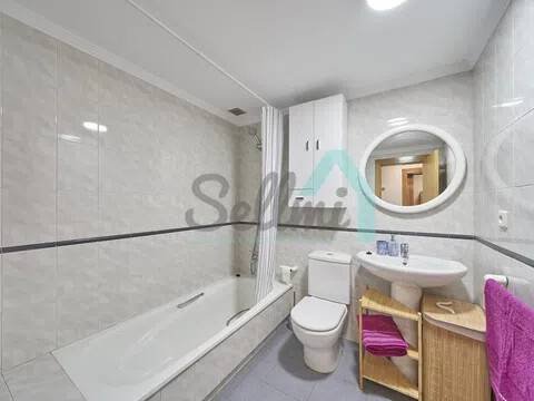 Piso de 83 m² en Oviedo