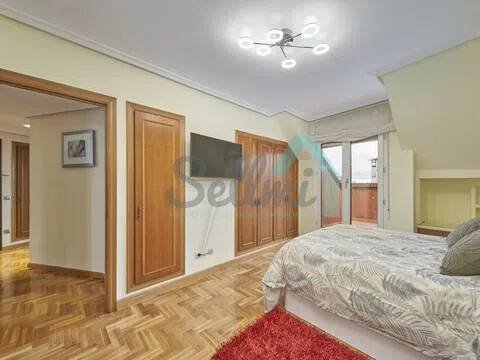 Piso de 70 m² en Oviedo