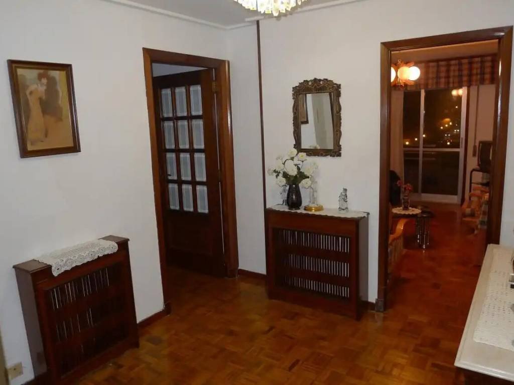 Piso de 140 m² en Ourense