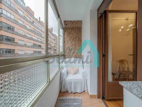 Pis de 84 m² a Oviedo