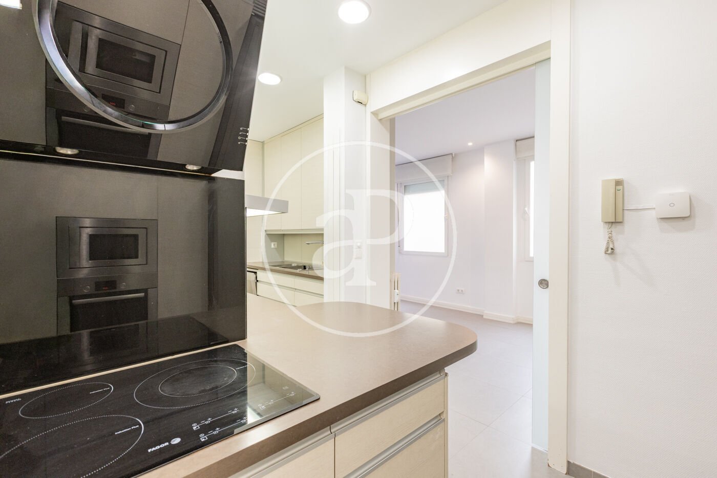 Wohnung 195 m² in Madrid