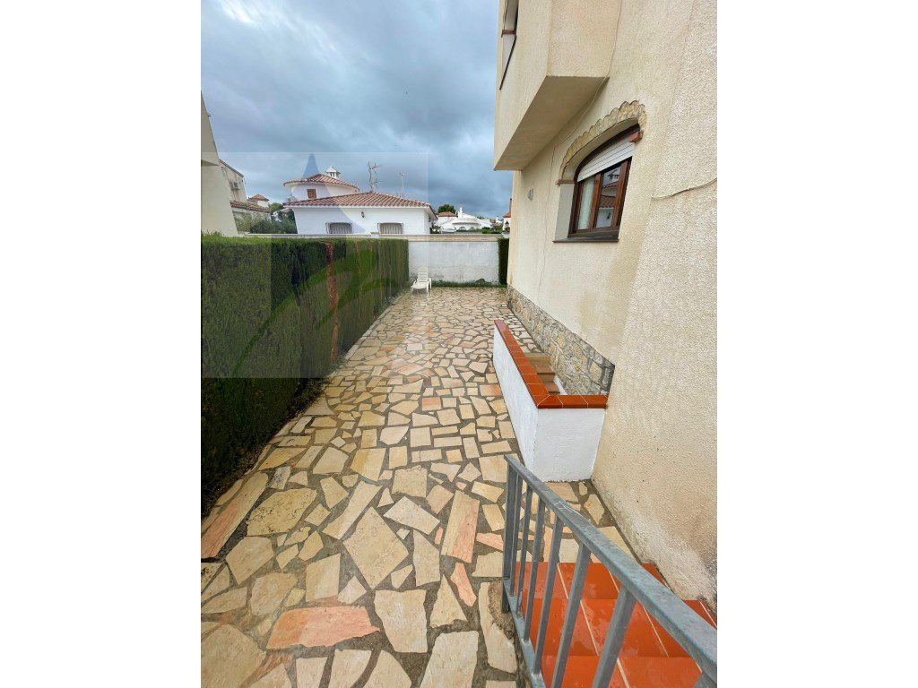 Wohnung 150 m² in Mont-roig del Camp