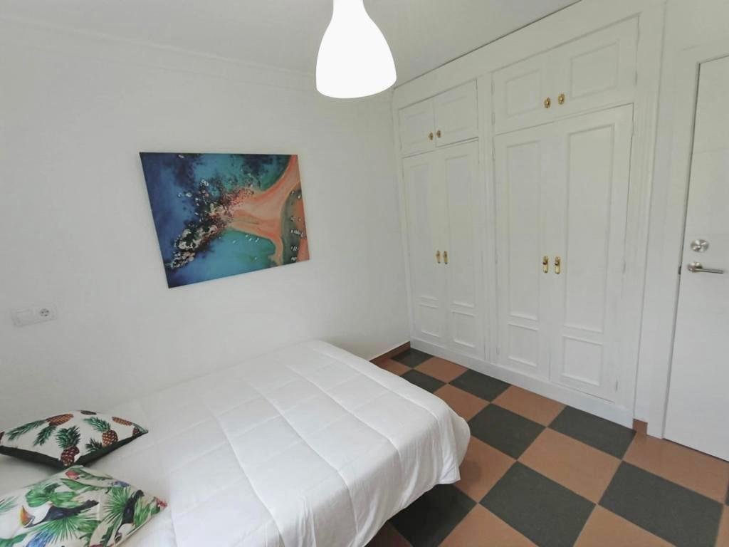 Habitación 120 m², Granada
