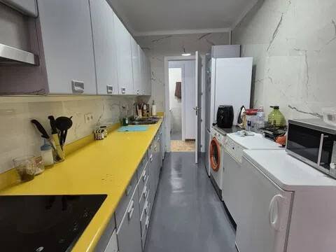 Habitación 100 m², Ávila