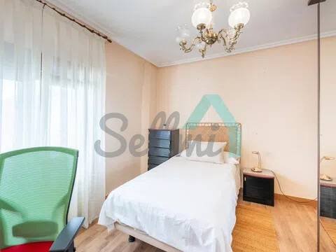 Piso de 75 m² en Avilés