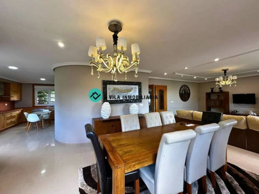 Casa de 530 m² en O Rosal