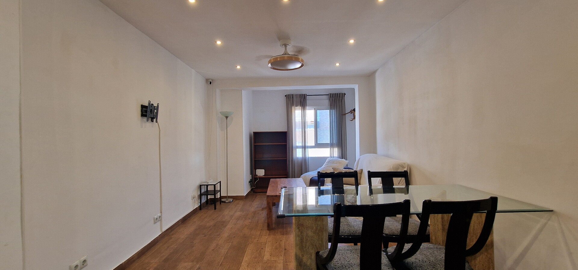 Quarto para alugar, Catarroja
