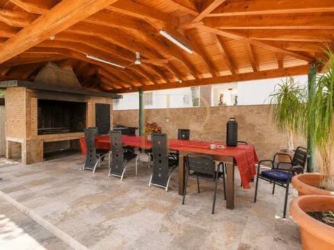 Casa de 350 m² en Castelldefels