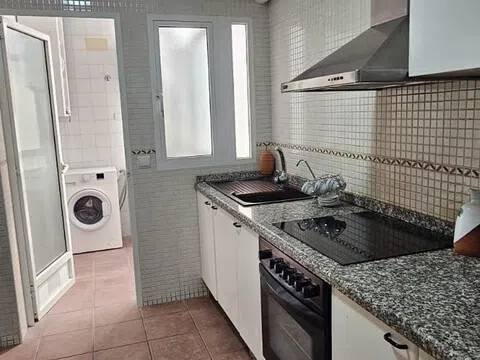 Habitación 130 m², Alicante